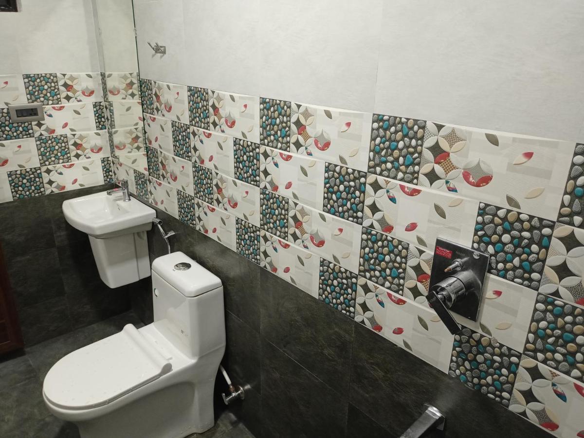 La Casa De Alexa Homestay Idukki Esterno foto