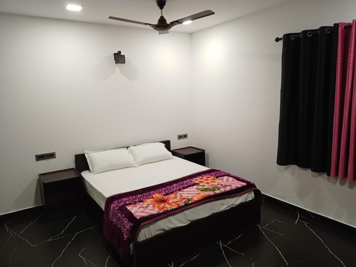 La Casa De Alexa Homestay Idukki Esterno foto